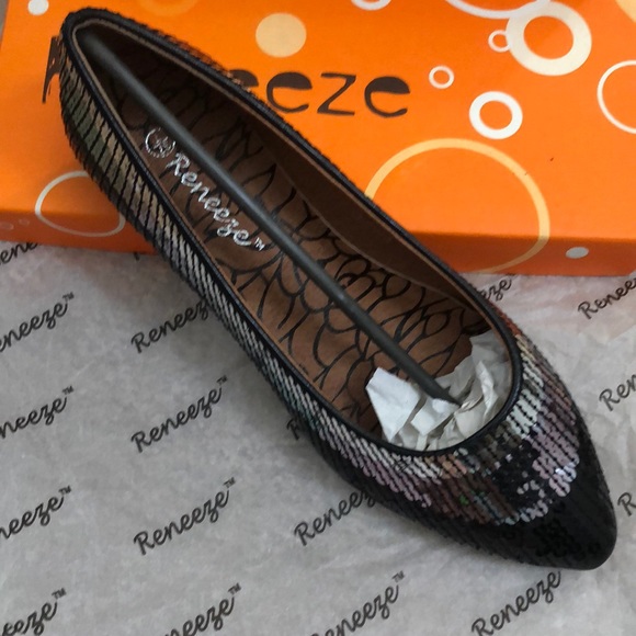 ⭐️New Sequins Shoes⭐️ - Picture 6 of 8